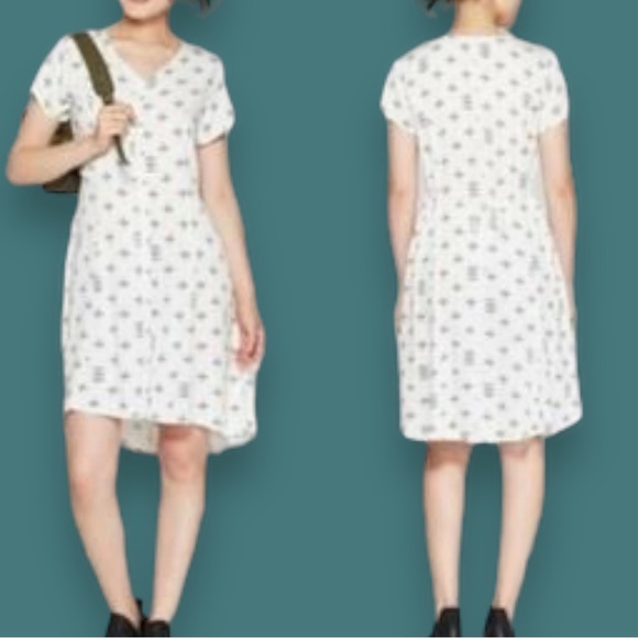 Junk Food Blonde Camp Fun Time button down high low dress. Size Medium 🎵🎸 - Picture 2 of 11